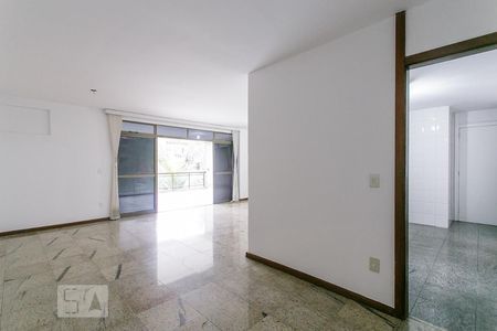 Sala de apartamento para alugar com 5 quartos, 180m² em Recreio dos Bandeirantes, Rio de Janeiro