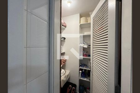 Apartamento para alugar com 180m², 4 quartos e 2 vagasCozinha e Área de Serviço