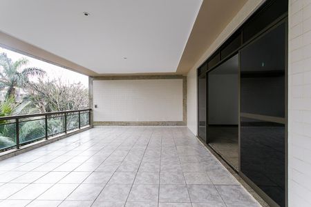 Varanda de apartamento à venda com 5 quartos, 180m² em Recreio dos Bandeirantes, Rio de Janeiro