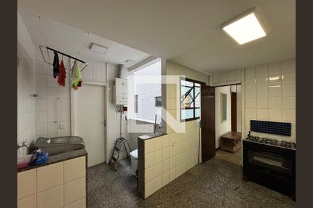 Apartamento para alugar com 180m², 4 quartos e 2 vagasCozinha e Área de Serviço