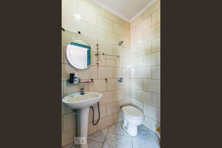 Casa para alugar com 300m², 9 quartos e 2 vagas Casa para alugar com 300m², 9 quartos e 2 vagasBanheiro