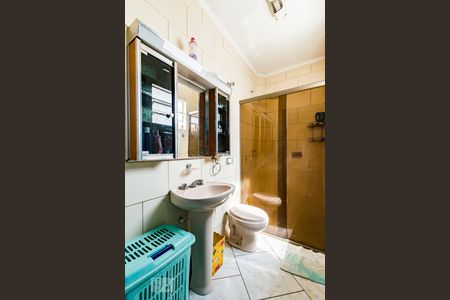 Casa para alugar com 300m², 9 quartos e 2 vagas Casa para alugar com 300m², 9 quartos e 2 vagasBanheiro