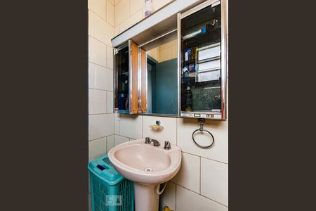 Casa para alugar com 300m², 9 quartos e 2 vagas Casa para alugar com 300m², 9 quartos e 2 vagasBanheiro