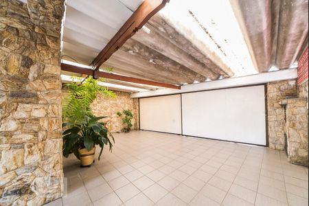 Garagem de casa para alugar com 3 quartos, 220m² em Vila Eldízia, Santo André
