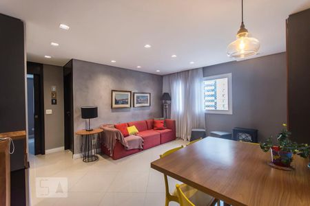Apartamento para alugar com 68m², 2 quartos e 1 vaga