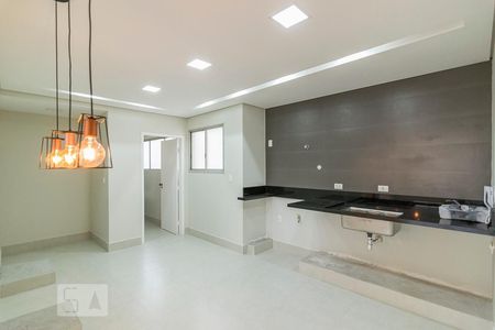 Apartamento para alugar com 171m², 2 quartos e 1 vaga Apartamento para alugar com 171m², 2 quartos e 1 vagaCozinha