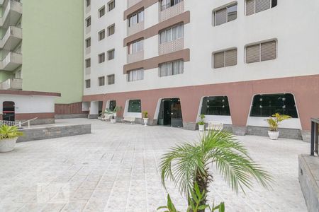 Apartamento para alugar com 171m², 2 quartos e 1 vaga Apartamento para alugar com 171m², 2 quartos e 1 vagaÁrea de Circulação