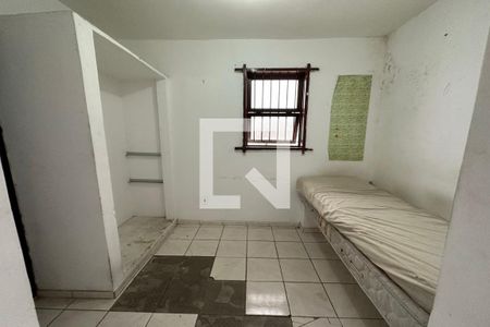 Casa à venda com 450m², 5 quartos e 3 vagasSuíte 2 - Área externa