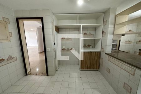 Casa à venda com 450m², 5 quartos e 3 vagasCozinha