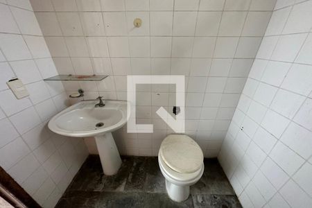 Casa à venda com 450m², 5 quartos e 3 vagasBanheiro da Cobertura 