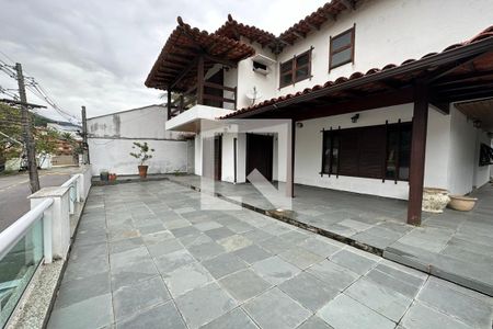 Casa à venda com 450m², 5 quartos e 3 vagasVaranda da Sala