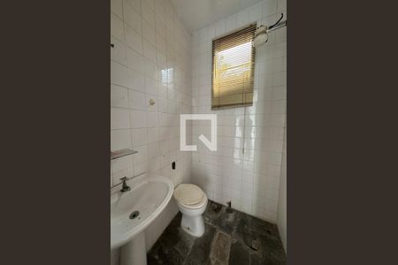 Casa à venda com 450m², 5 quartos e 3 vagasBanheiro da Cobertura 