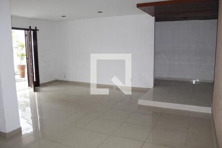 Sala de casa à venda com 5 quartos, 450m² em Freguesia (jacarepaguá), Rio de Janeiro