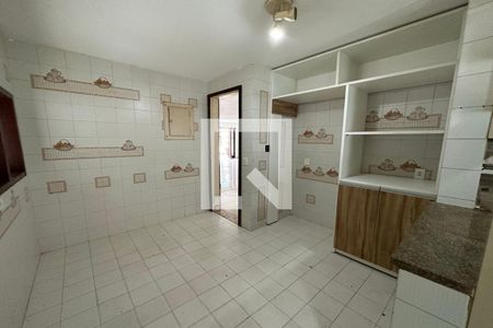 Casa à venda com 450m², 5 quartos e 3 vagasCozinha