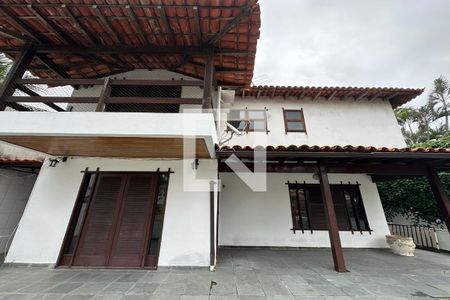 Casa à venda com 450m², 5 quartos e 3 vagasVaranda da Sala