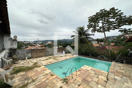 Casa à venda com 450m², 5 quartos e 3 vagasCobertura- Piscina 