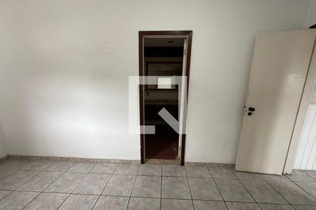 Casa à venda com 450m², 5 quartos e 3 vagasCloset da suíte 1