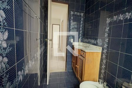 Casa à venda com 450m², 5 quartos e 3 vagasBanheiro Social 2