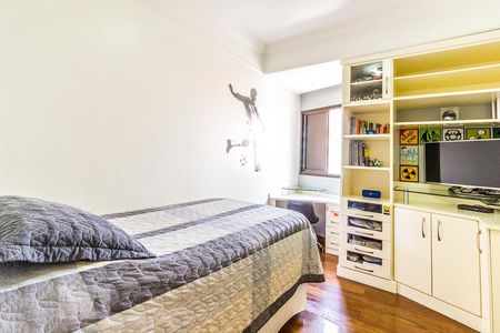Apartamento à venda com 114m², 3 quartos e 3 vagasSuíte 2