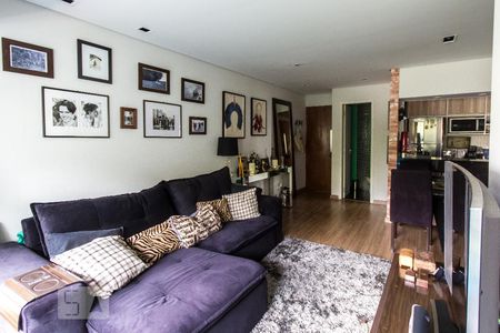 Sala  de apartamento para alugar com 2 quartos, 72m² em Vila Andrade, São Paulo