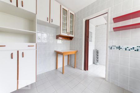 Apartamento à venda com 86m², 3 quartos e 1 vagaCozinha