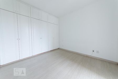 Apartamento à venda com 86m², 3 quartos e 1 vagaSuíte