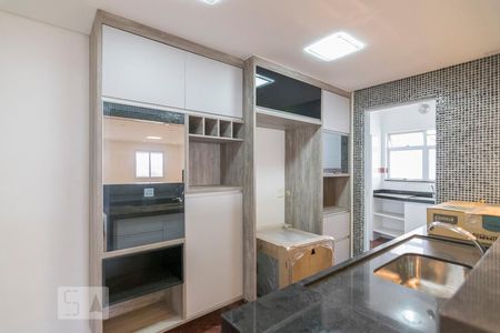 Apartamento para alugar com 104m², 2 quartos e 2 vagasCozinha