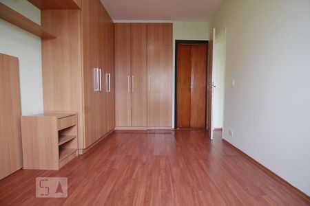 Apartamento à venda com 84m², 2 quartos e 1 vagaSuíte