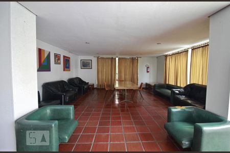 Apartamento à venda com 84m², 2 quartos e 1 vagaSalão de festas