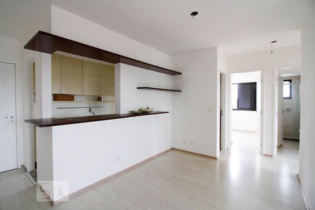 Sala de apartamento à venda com 3 quartos, 70m² em Vila Hamburguesa, São Paulo