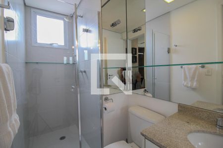 Banheiro de apartamento à venda com 1 quarto, 43m² em Vila Olímpia, São Paulo