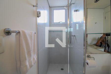 Banheiro de apartamento à venda com 1 quarto, 43m² em Vila Olímpia, São Paulo