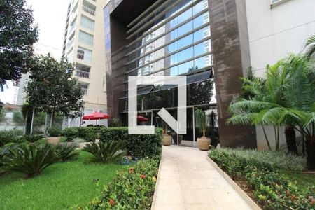 Apartamento à venda com 43m², 1 quarto e 1 vaga Apartamento à venda com 43m², 1 quarto e 1 vagaFachada