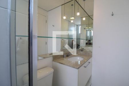 Banheiro de apartamento à venda com 1 quarto, 43m² em Vila Olímpia, São Paulo