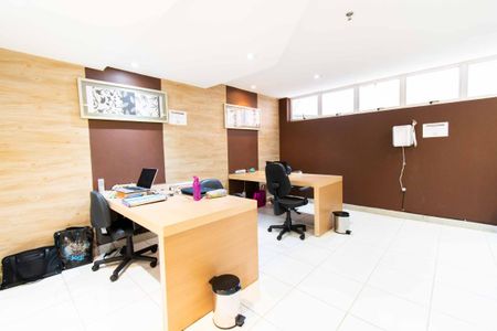 Apartamento para alugar com 27m², 1 quarto e 1 vaga Apartamento para alugar com 27m², 1 quarto e 1 vagaSala de Estudos