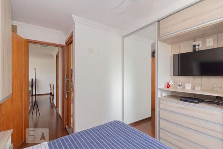 Apartamento à venda com 80m², 2 quartos e 2 vagasQuarto suíte 