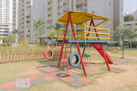 Apartamento à venda com 80m², 2 quartos e 2 vagasPlayground