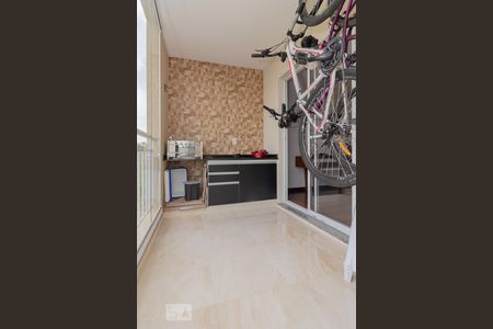 Varanda gourmet de apartamento à venda com 2 quartos, 80m² em Jardim Tupanci, Barueri