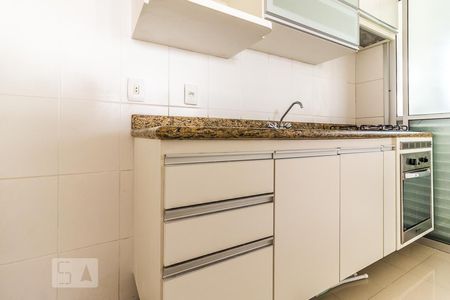 Apartamento para alugar com 65m², 2 quartos e 2 vagasCozinha