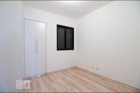 Apartamento à venda com 97m², 3 quartos e 2 vagasQuarto 2