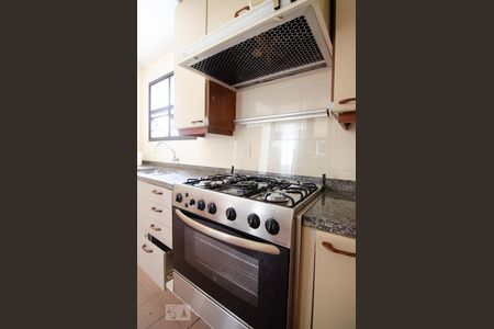 Apartamento à venda com 97m², 3 quartos e 2 vagasCozinha