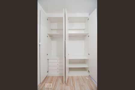 Apartamento à venda com 97m², 3 quartos e 2 vagasQuarto 1