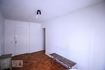 Sala de apartamento para alugar com 2 quartos, 51m² em Cerqueira César, São Paulo