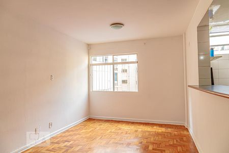 Sala/Quarto de kitnet/studio à venda com 1 quarto, 42m² em Vila Buarque, São Paulo