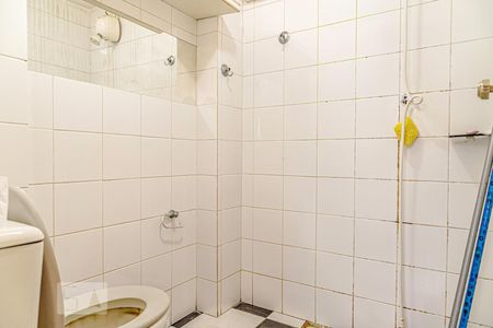 Banheiro de kitnet/studio à venda com 1 quarto, 42m² em Vila Buarque, São Paulo