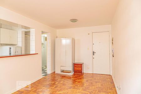 Sala/Quarto de kitnet/studio à venda com 1 quarto, 42m² em Vila Buarque, São Paulo