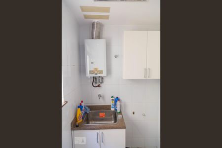 Apartamento à venda com 80m², 2 quartos e 2 vagasCozinha