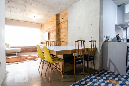Entrada de apartamento à venda com 1 quarto, 70m² em Cambuí, Campinas