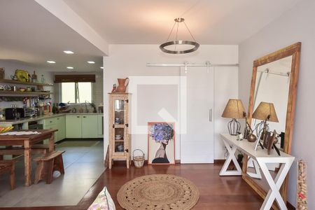 Sala de apartamento para alugar com 2 quartos, 112m² em Vila Suzana, São Paulo