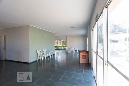 Apartamento para alugar com 56m², 2 quartos e 1 vagaSalão de festas